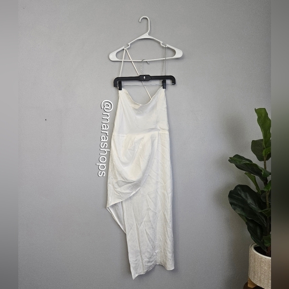 Michael Costello x REVOLVE Tessa Midi Dress in Ivory - Picture 2 of 6